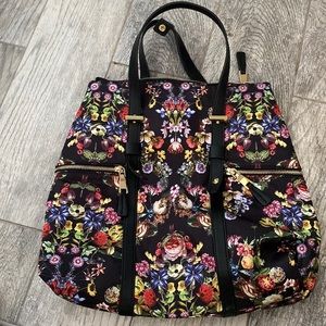 INC floral bag